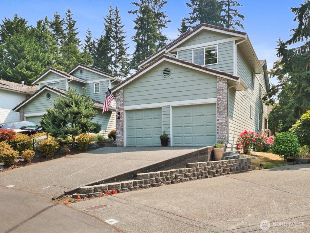 Photo of 2000 Village Green Drive #3, Mill Creek, WA 98012 (MLS # 2566020)