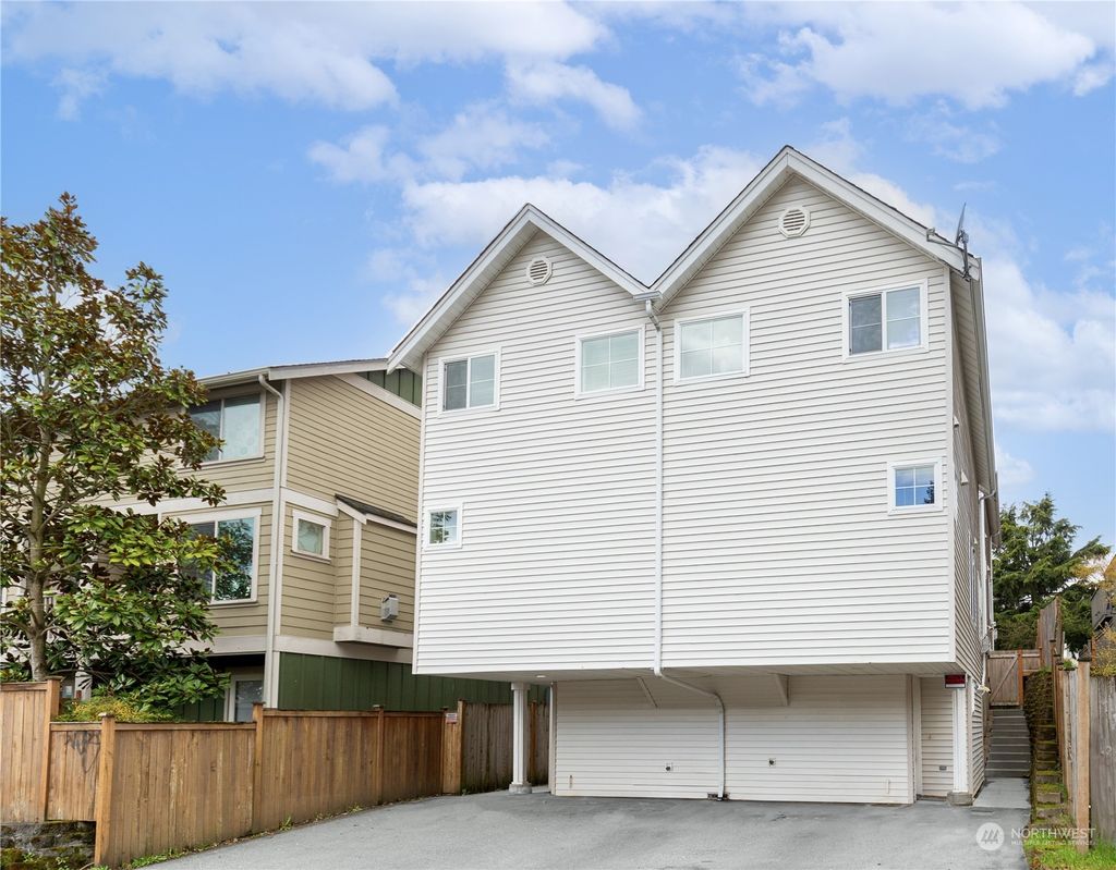 Photo of 12322 33rd Avenue NE #B, Seattle, WA 98125 (MLS # 2214476)