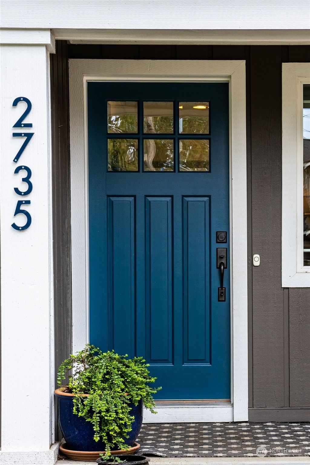 Photo of 2735 NE 94th Street, Seattle, WA 98115 (MLS # 2049972)