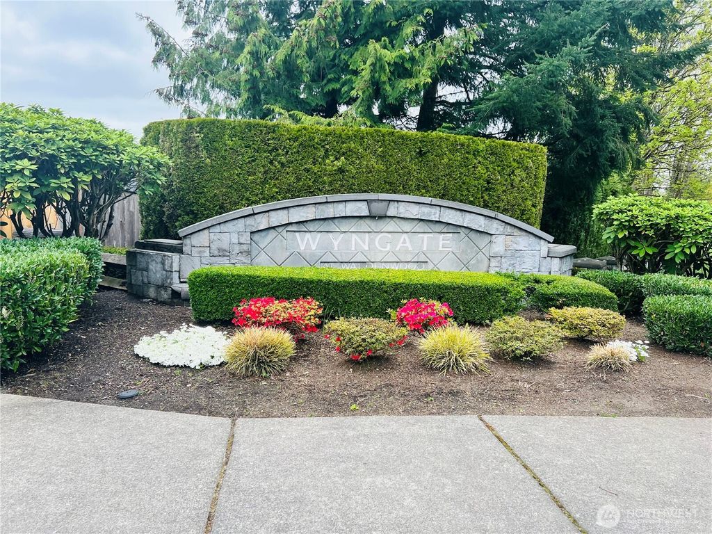 Photo of 11427 Dr 40th Dr SE, Everett, WA 98208 (MLS # 2505631)