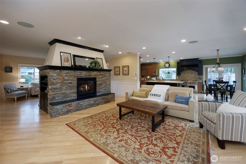 Photo of 1705 NW 193rd Street, Shoreline, WA 98177 (MLS # 2357438)