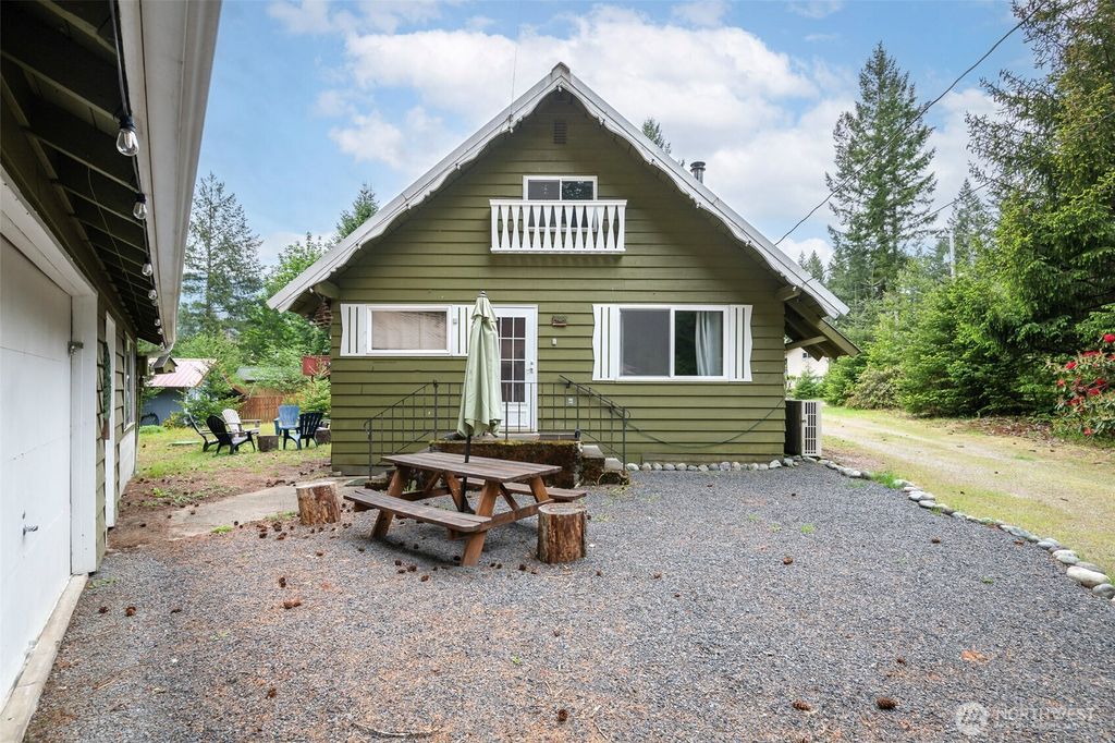 Photo of 100 Aspen Lane, Packwood, WA 98361 (MLS # 2496678)
