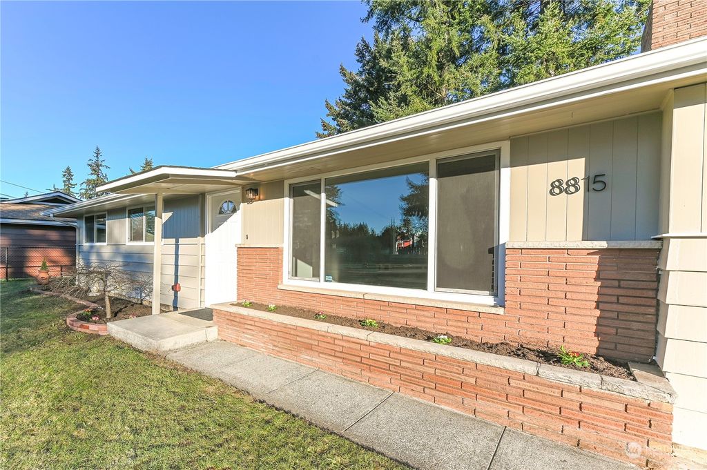 Photo of 8815 46th Drive NE, Marysville, WA 98270 (MLS # 2322830)