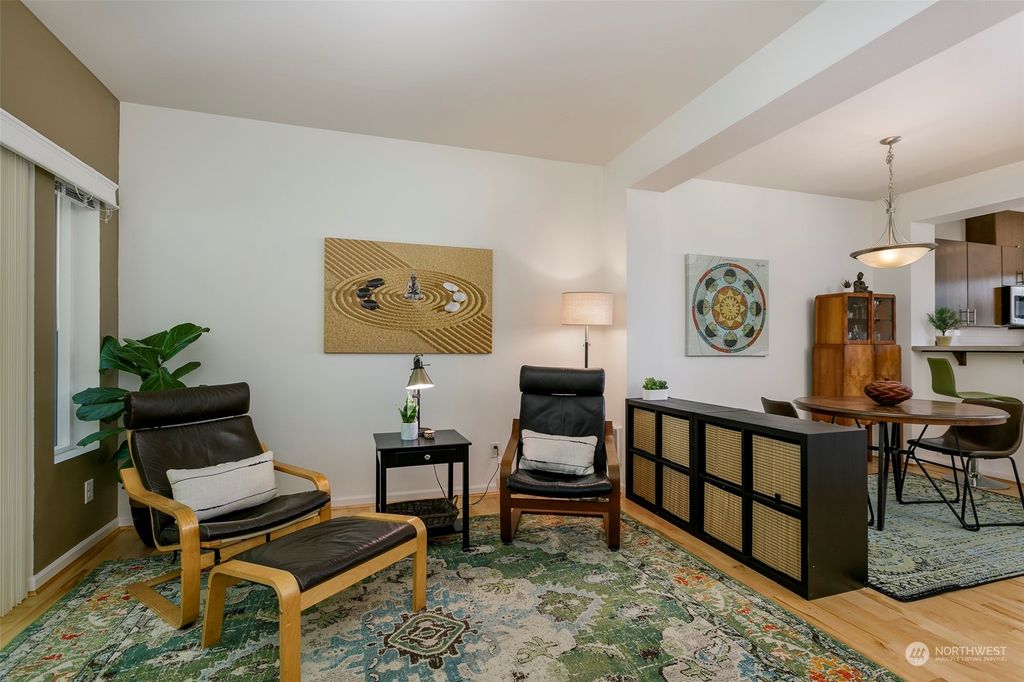 Photo of 15720 Manor Way #K-6, Lynnwood, WA 98087 (MLS # 2264203)