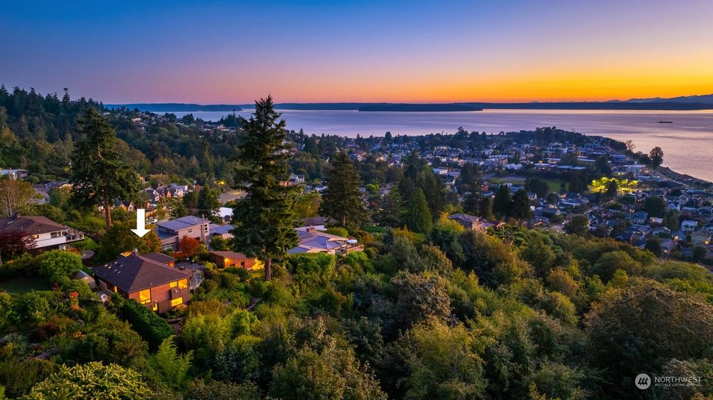 Photo of 5220 SW Pritchard Street, Seattle, WA 98116 (MLS # 2283269)