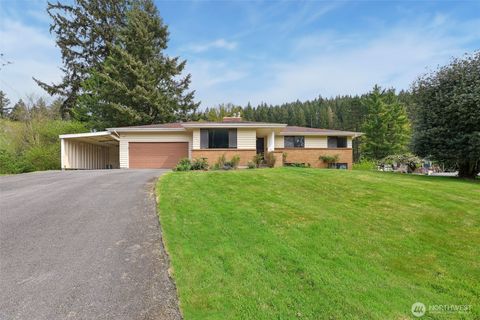Photo of 620 SE Kramer Place, Issaquah, WA 98027 (MLS # 2510355)