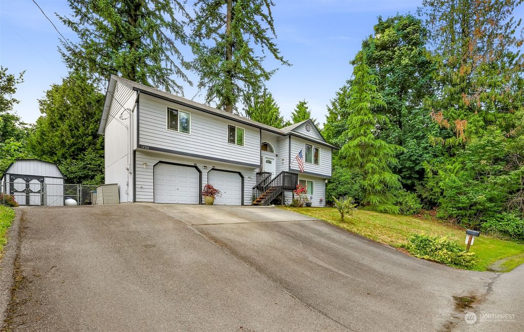 Photo of 12326 Rainbow Drive, Arlington, WA 98223 (MLS # 2129922)