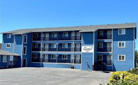 Photo of 835 Ocean Shores Boulevard NW #305, Ocean Shores, WA 98569 (MLS # 2402460)