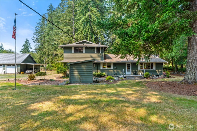 907 Logan Hill