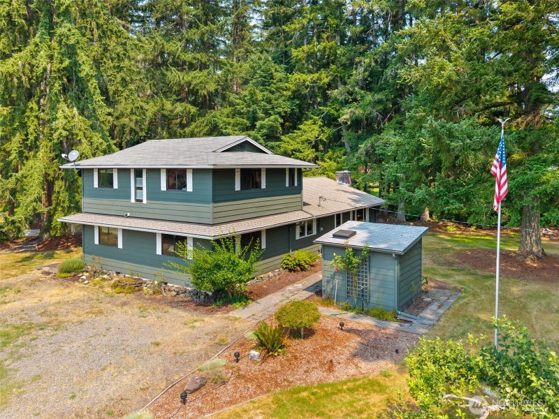 907 Logan Hill