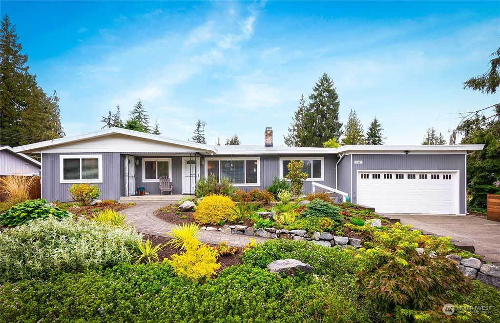 Photo of 2317 96th Place SE, Everett, WA 98208 (MLS # 2302156)