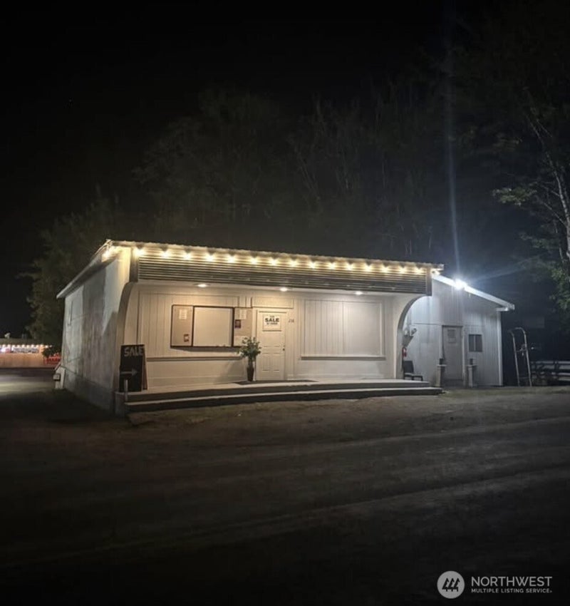 216 Silverbrook Road