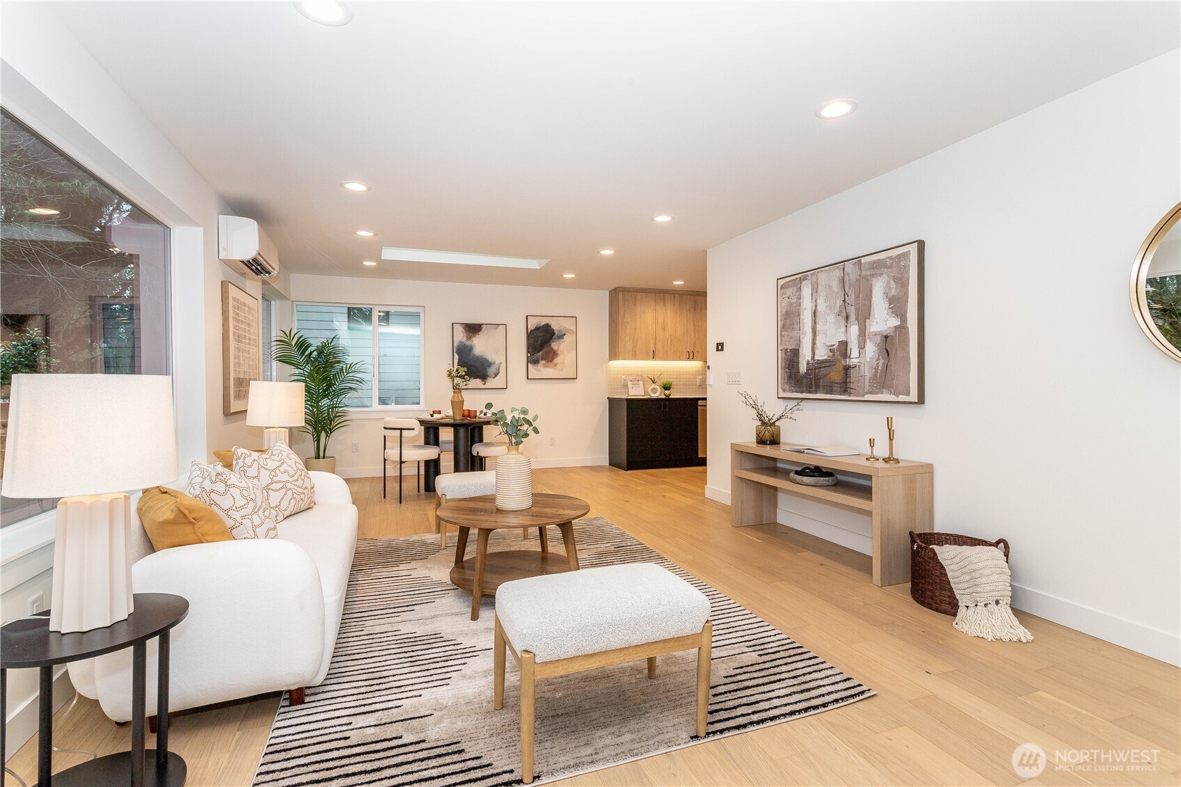 7341 21st Avenue NE B