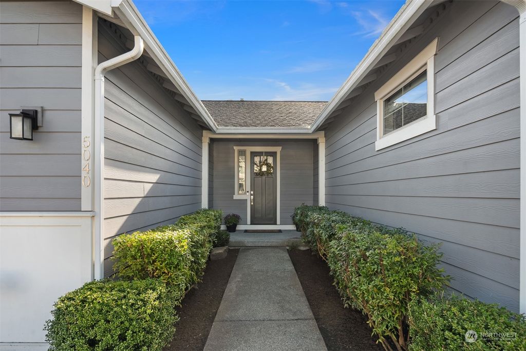 Photo of 5040 327th Avenue NE, Carnation, WA 98014 (MLS # 2228356)