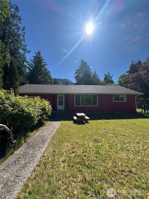 Photo of 660 Commercial Avenue, Darrington, WA 98241 (MLS # 2538503)