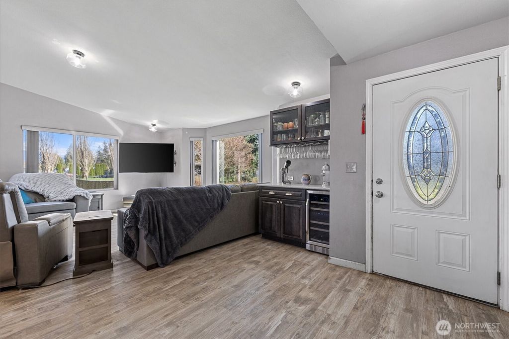 Photo of 17771 Dunbar Road, Mount Vernon, WA 98273 (MLS # 2498676)