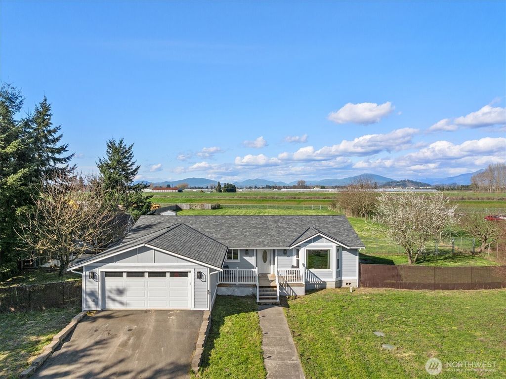 Photo of 17771 Dunbar Road, Mount Vernon, WA 98273 (MLS # 2498676)