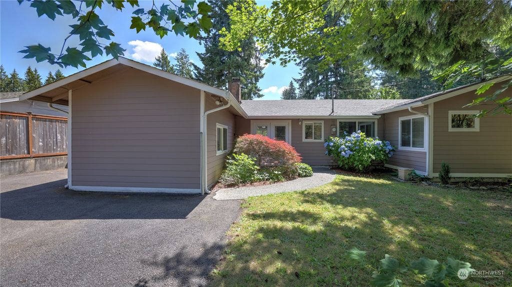 Photo of 21927 SE 288th Street, Black Diamond, WA 98010 (MLS # 2135429)