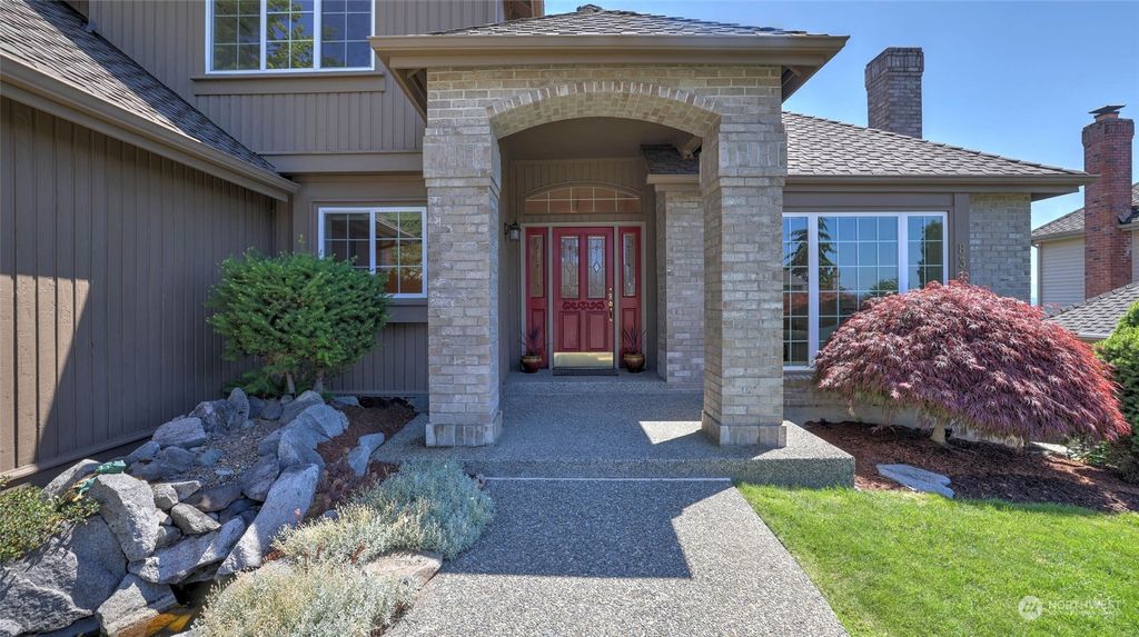 Photo of 8316 127th Place SE, Newcastle, WA 98056 (MLS # 2253842)