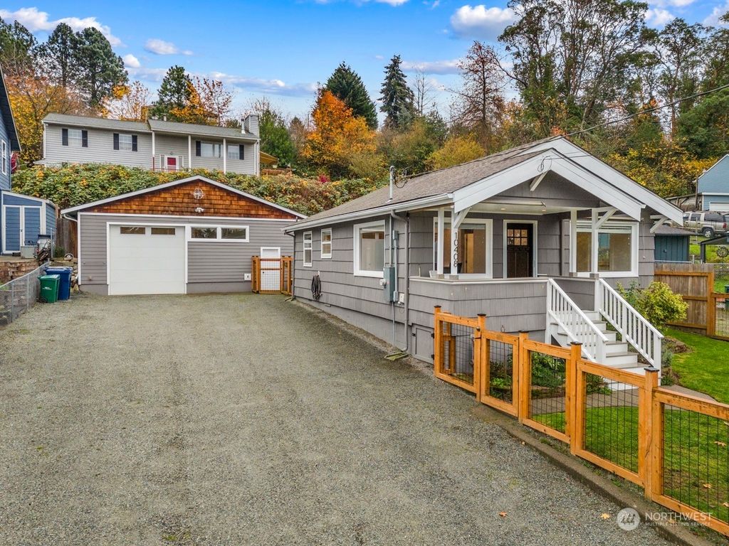 Photo of 10408 22nd Avenue SW, Seattle, WA 98146 (MLS # 2308448)