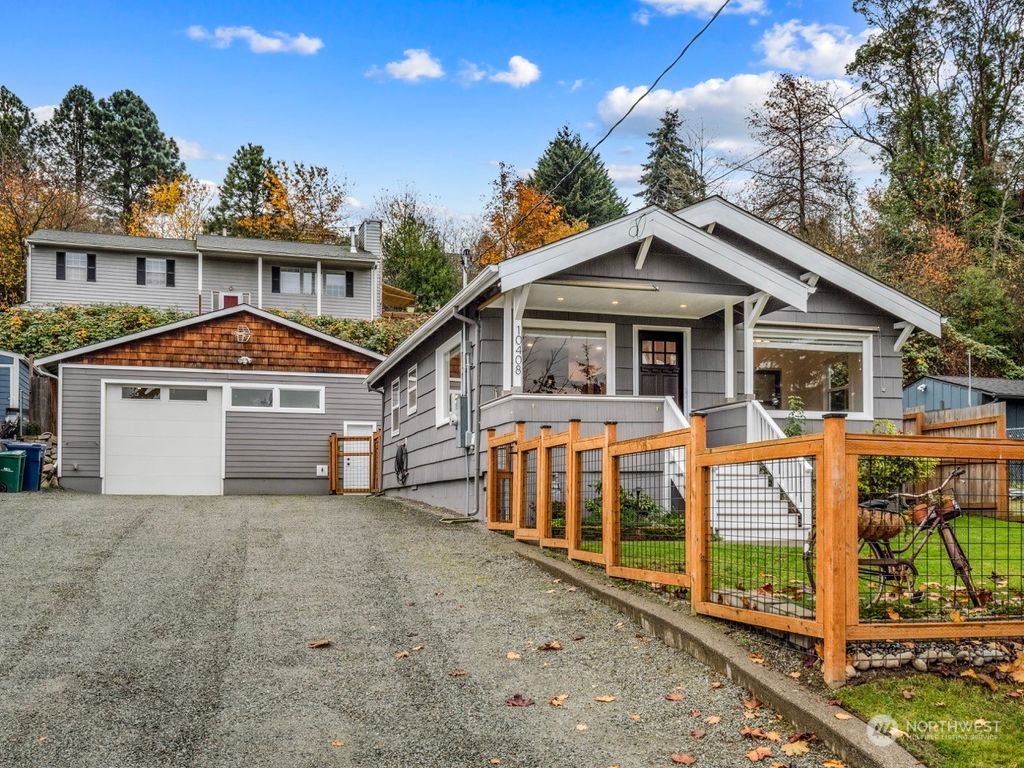 Photo of 10408 22nd Avenue SW, Seattle, WA 98146 (MLS # 2308448)