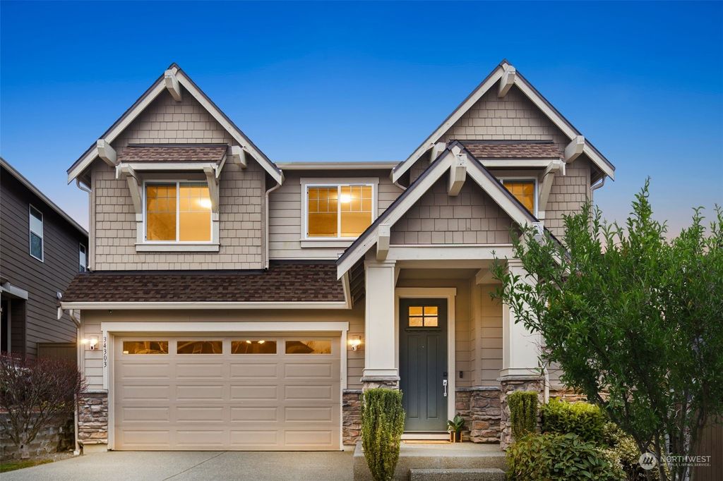Photo of 34303 SE ASH Street, Snoqualmie, WA 98065 (MLS # 2043630)