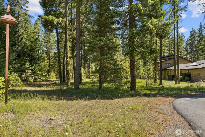 110 Wood Rose Court