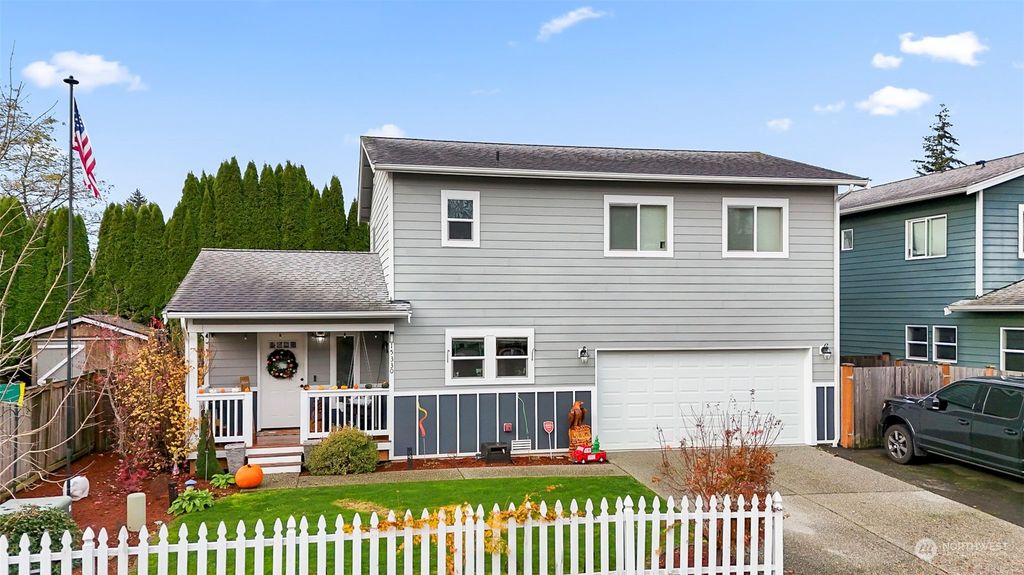 Photo of 15330 176th Drive SE, Monroe, WA 98272 (MLS # 2311760)