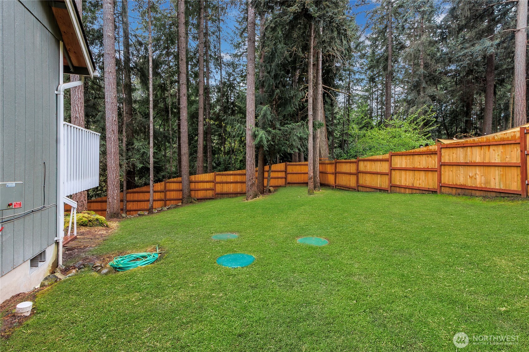 18715 Rampart Drive SE