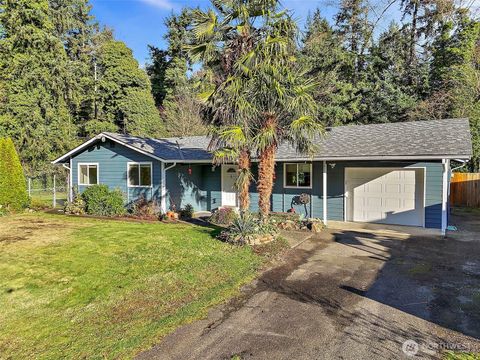 Photo of 32412 44th Avenue S, Federal Way, WA 98001 (MLS # 2464290)