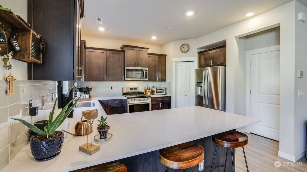 Photo of 22122 SE 278th Place, Maple Valley, WA 98038 (MLS # 2201285)