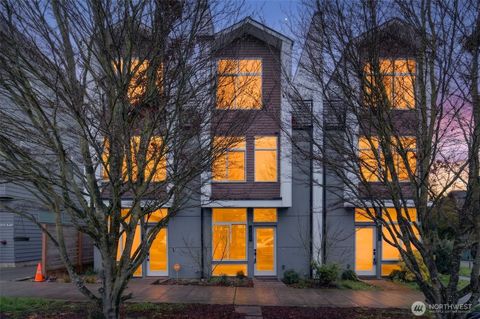 Photo of 945 NW 56th Street, Seattle, WA 98107 (MLS # 2507202)