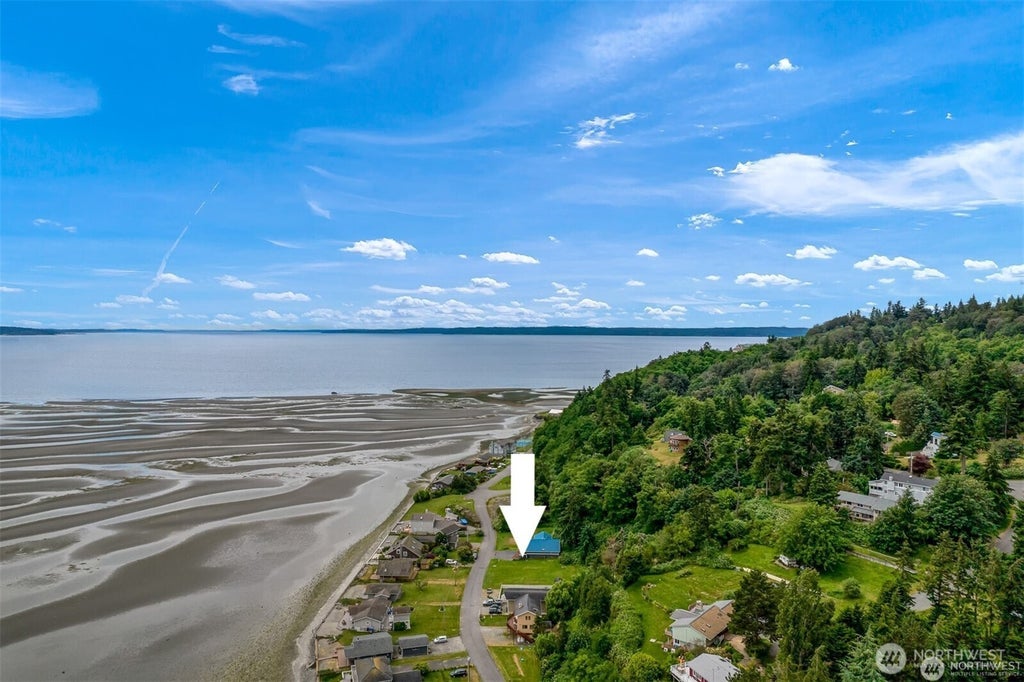 Photo of 3697 Driftwood Drive, Clinton, WA 98236 (MLS # 2589432)