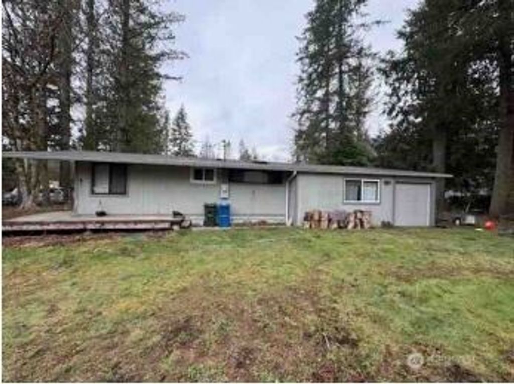 Photo of 14908 444th AVE Ave SE, North Bend, WA 98405 (MLS # 2352998)