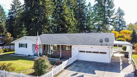 Photo of 4015 18th Avenue NE, Olympia, WA 98506 (MLS # 2445463)
