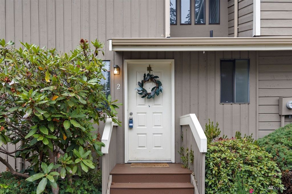 Photo of 1800 Grant Avenue S #IIB, Renton, WA 98055 (MLS # 1991075)