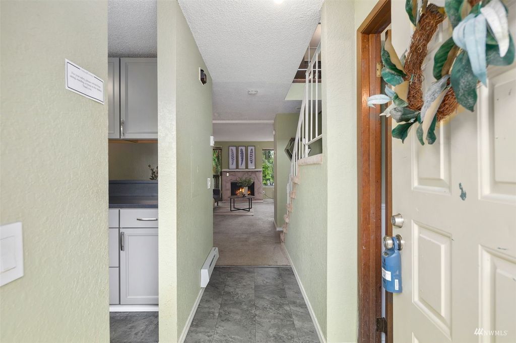 Photo of 1800 Grant Avenue S #IIB, Renton, WA 98055 (MLS # 1991075)