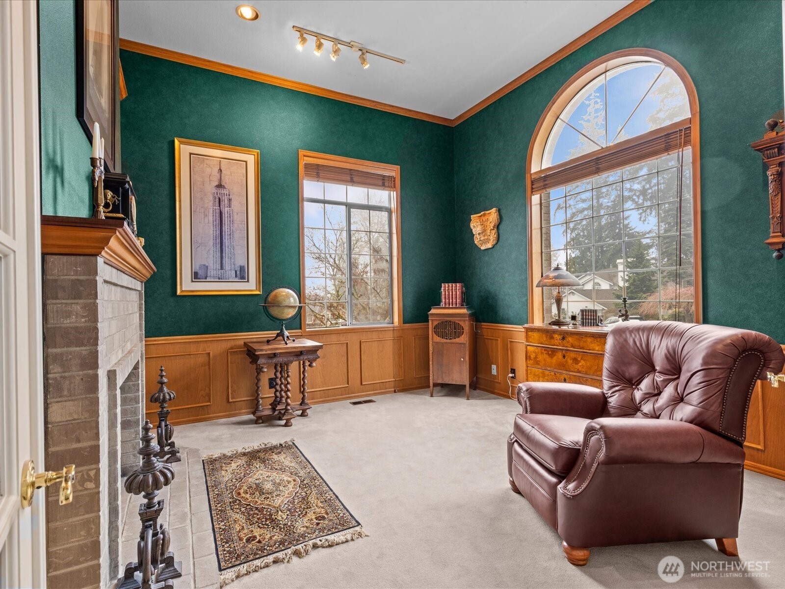 19607 110th Place NE