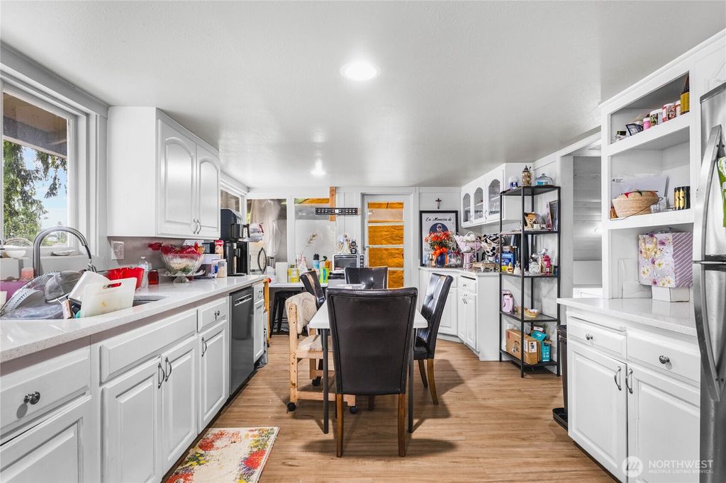Photo of 3503 S 272nd Street #B, Kent, WA 98032 (MLS # 2432666)