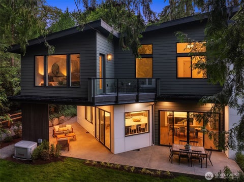 Photo of 5222 Forest Avenue SE, Mercer Island, WA 98040 (MLS # 2516634)