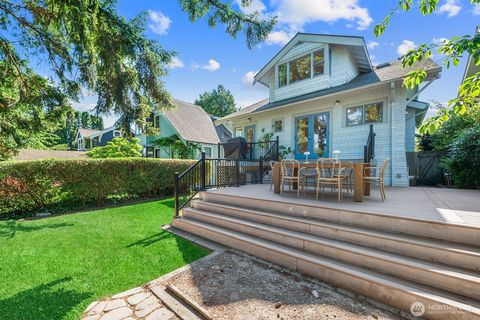 Photo of 6314 19th Avenue NE, Seattle, WA 98115 (MLS # 2534328)