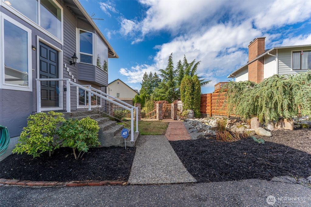Photo of 12025 9th Ct SW Ct, Burien, WA 98146 (MLS # 2433587)