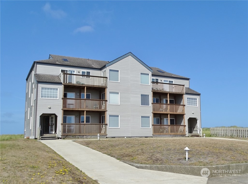 1399 Ocean Shores Boulevard SW 2S-E