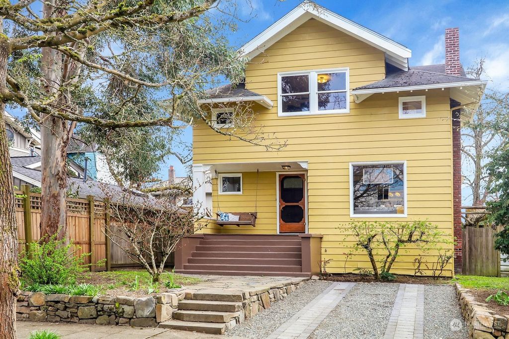 Photo of 2315 E Marion Street, Seattle, WA 98122 (MLS # 2209700)