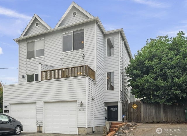 5243 40th Avenue NE, Seattle