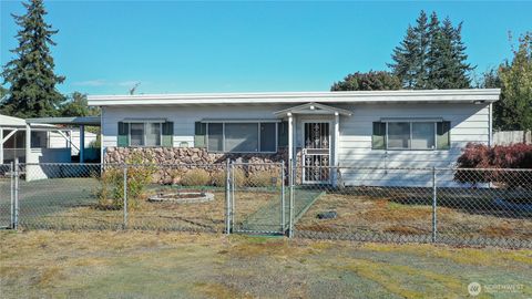 10111 Yew Lane SW Lakewood WA 98499
