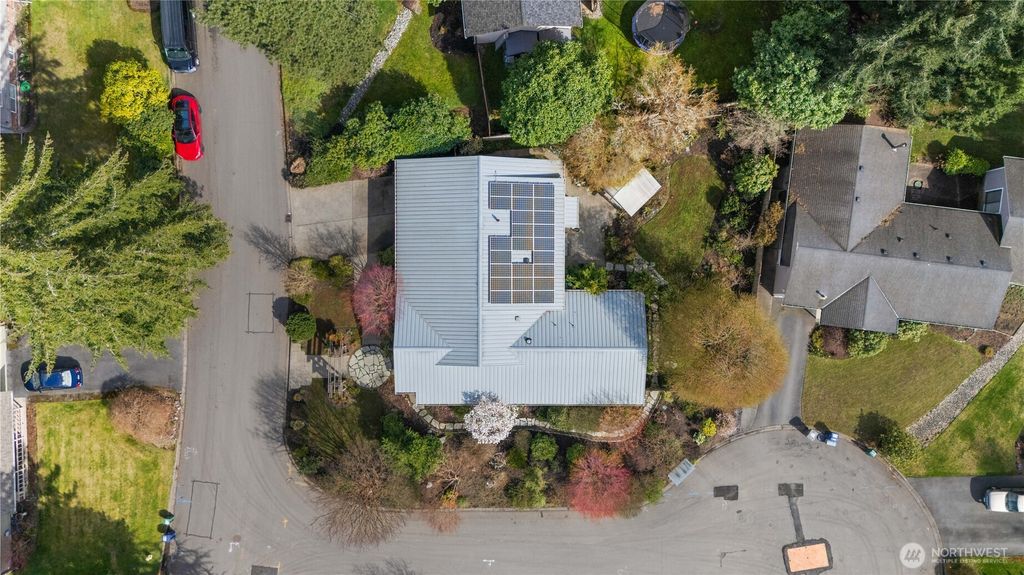 Photo of 12905 NE 94th Street, Kirkland, WA 98033 (MLS # 2354544)