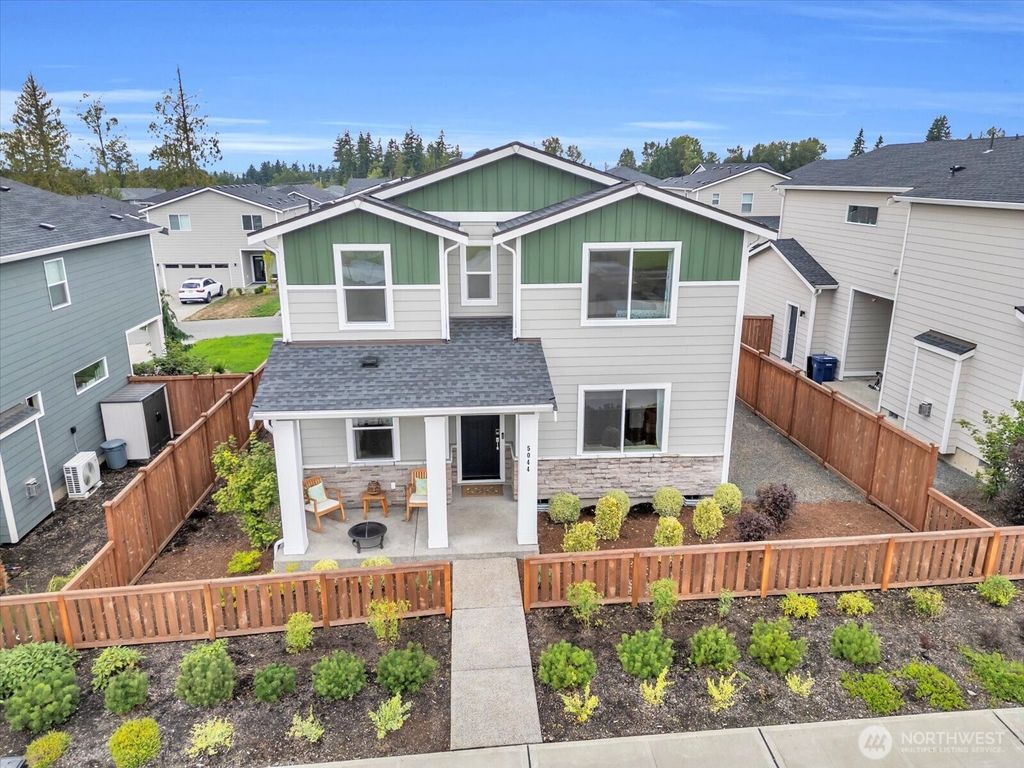 Photo of 5044 87th Avenue NE, Marysville, WA 98270 (MLS # 2494599)