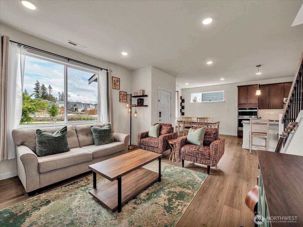 Photo of 5044 87th Avenue NE, Marysville, WA 98270 (MLS # 2494599)