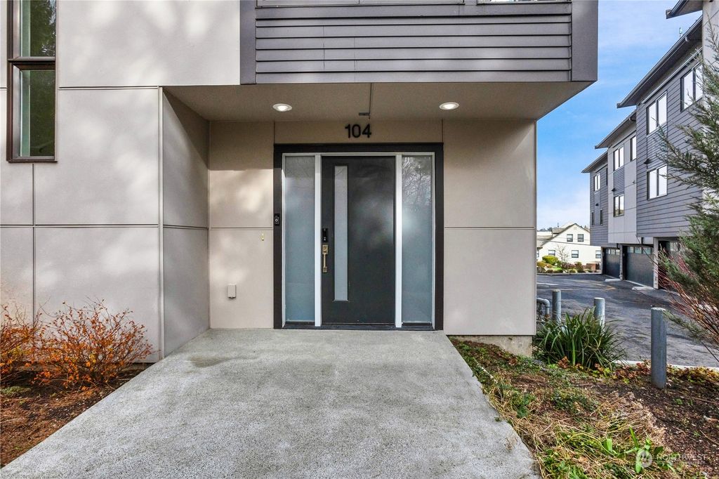 Photo of 18107 65th Avenue NE #104, Kenmore, WA 98028 (MLS # 2206806)